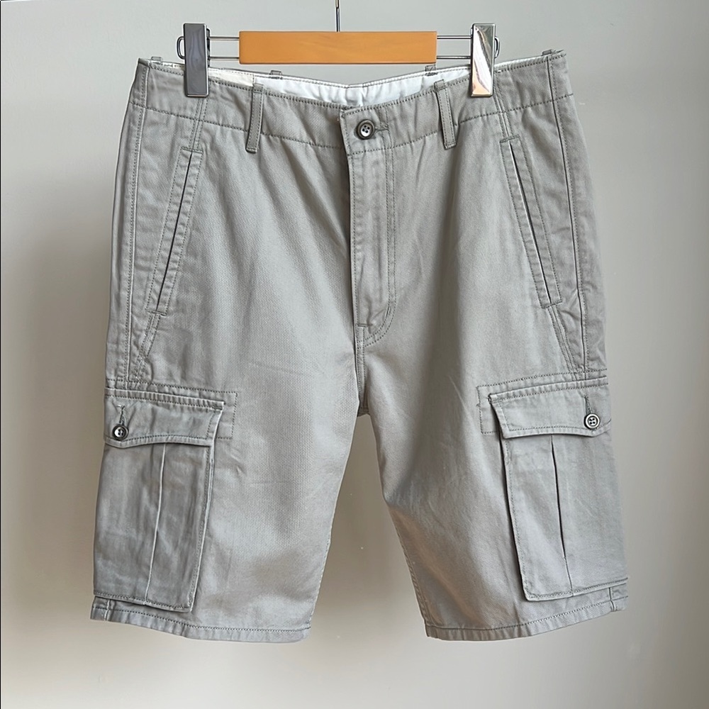 Levi's Khaki Cargo Shorts